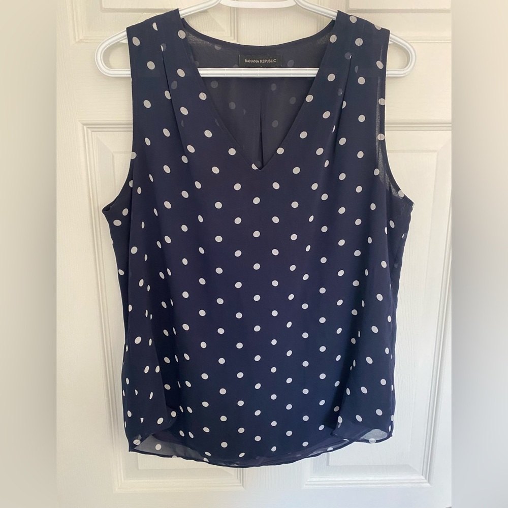 Banana Republic Sleeveless Blouse, size M